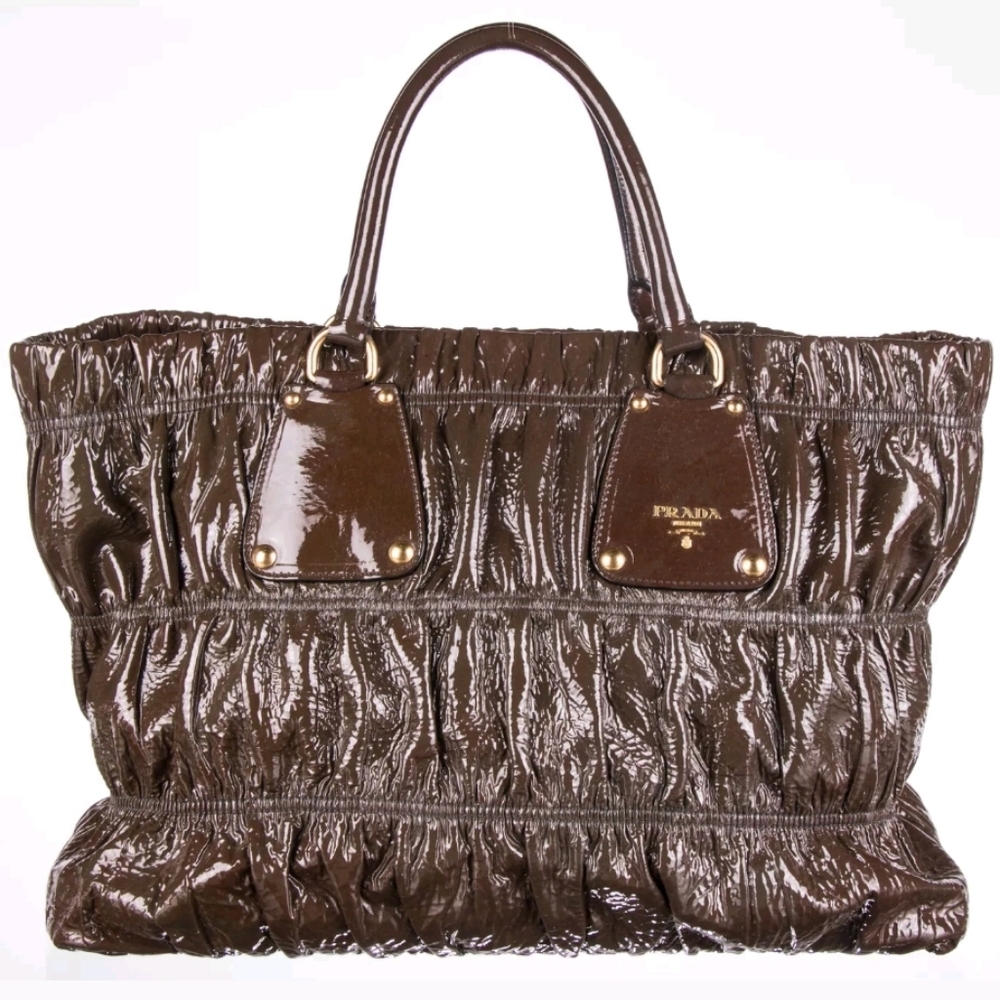 *Authentic* Prada Good Condition! Christmas SALE! ACCEPT OFFER